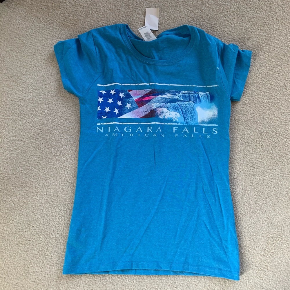 COPY - Niagara Falls T-Shirt (Size Small)